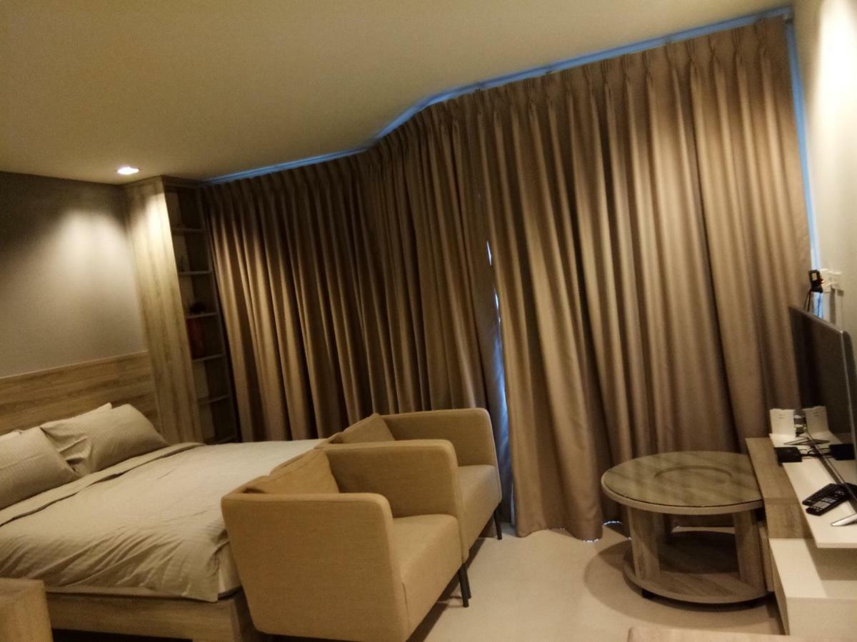 Grandblue Condominium 504 Ban Phlong Takhe ภายนอก รูปภาพ